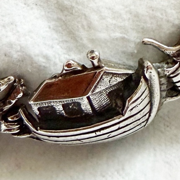 Sterling Silver Noah’s Ark Animal & Boat Bracelet - Picture 5 of 16